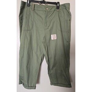 White Stag Utility Cuff Capri Pant Womens Sz 18 Sage Green Comfort Waist Casual